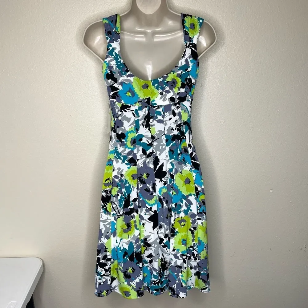 NWT Maggy L Petite White Green Abstract Floral Print Sleeveless Dress Women 4P